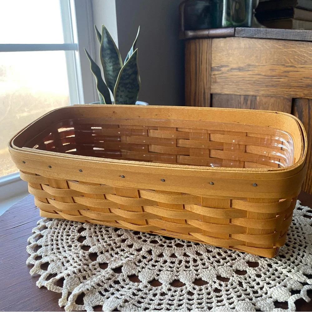 Longaberger 2002 Wicker Vanity Desk Basket w/Blue Floral Liner 2 Plastic Liners